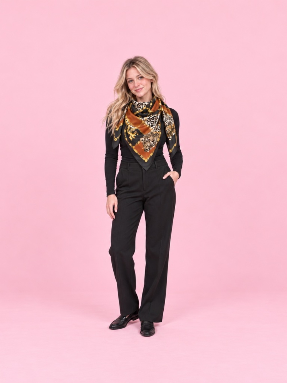 Vintage-style Oversized Baroque Square Scarf